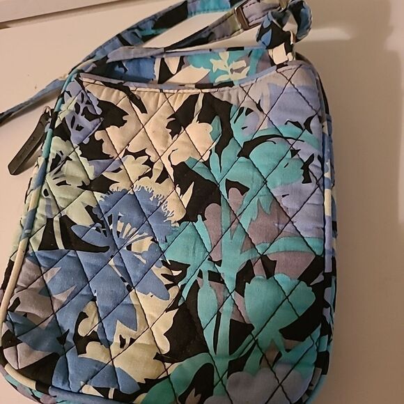 Vera Bradley Bag - Picture 9 of 9